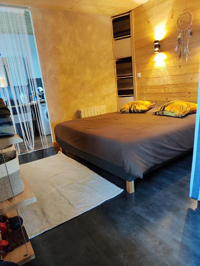 Superbe Appartement Neuf Avec Terrasse Orchamps-Vennes Buitenkant foto
